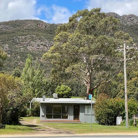 3 Bedroom Holiday House ホールズギャップ エクステリア 写真